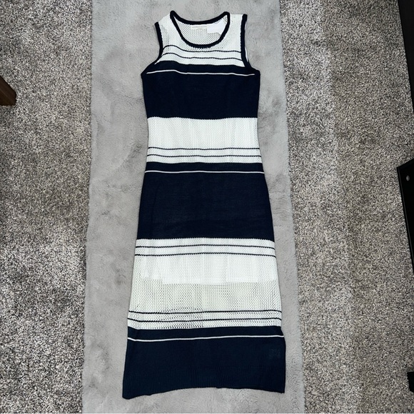 Small knit blue and white midi dress - Picture 5 of 6